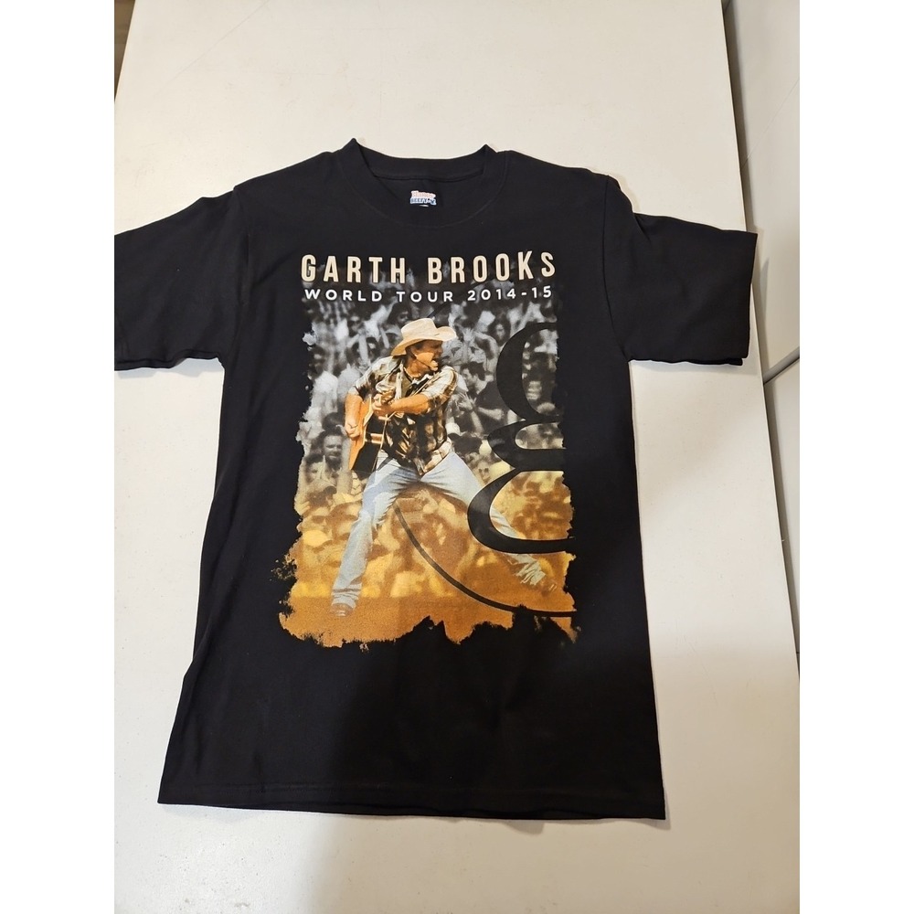 Garth Brooks World Tour 2014-15 Hanes Beefy Black T Shirt Men's Size Small (1373